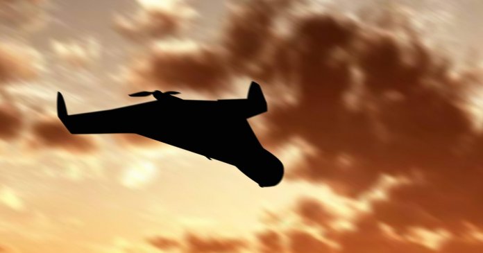 O dronă rusească găsită sâmbătă de locuitorii din Vrancea. Armata și SRI realizează investigări: momentul căderii rămâne neclar.