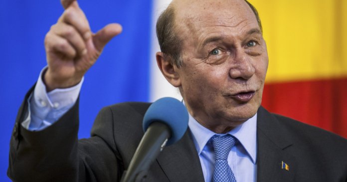 Băsescu, referitor la cererea SUA de a desfășura forțe la baza Kogălniceanu: Trump își caută adepți. România...