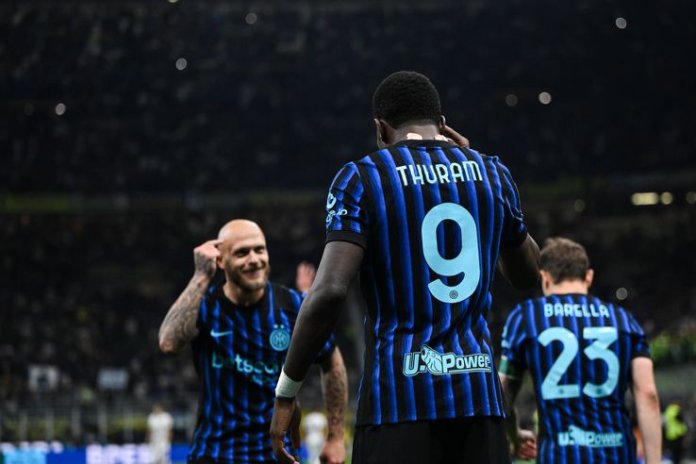 Inter a „dărâmat-o” pe Cagliari, pregătind șampania pentru titlu » Cristi Chivu se apropie tot mai mult de trofeu în Serie A