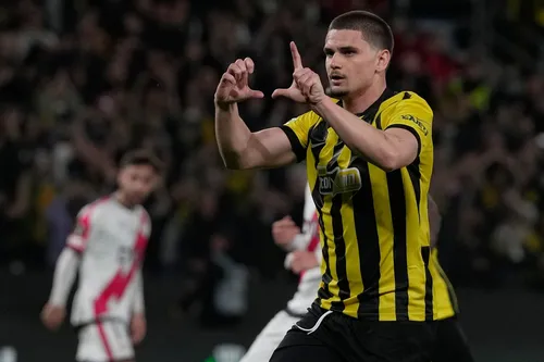 Meciul pe care Andrei Rațiu vrea să fie uitat! A ratat uimitor și a generat un penalty