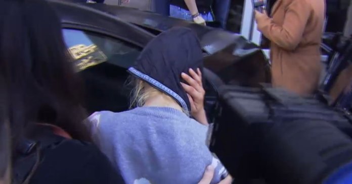 Un suspect principal în ancheta referitoare la medicul omorât și ars într-un apartament din București a fost adus la audieri.