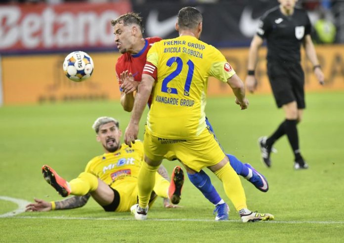 „Antrenorul FCSB confirmă declarațiile lui Gigi Becali: „Cine nu este mulțumit, poate să plece”