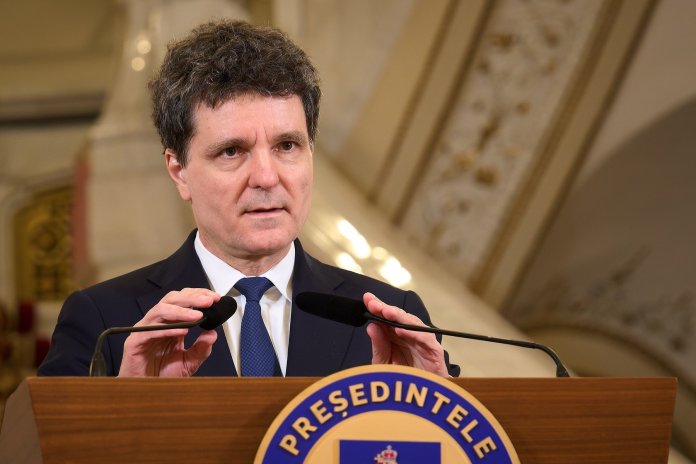 Un remarcabil conservator intelectual din România a observat un aspect în intervenția lui Nicușor Dan de Ziua Europei: Ne vom transforma în ultimii apărători ai lui Trump?