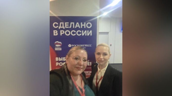 Diana Șoșoacă în conversație cu Putin la Sankt-Petersburg: „Românii nu vă displac, prețuim poporul rus”. Replica liderului de la Kremlin.