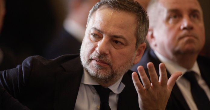Motreanu, mesaj ironicz către PSD: „Soluția salvatoare s-a ivit: victima să-l sprijine pe agresor”...