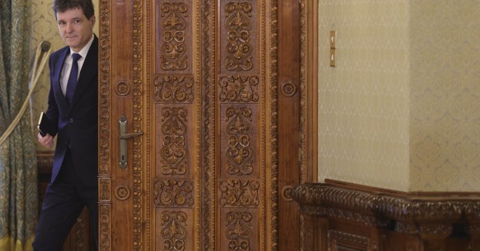 Nicușor Dan, prevăzut să desemneze premierul în această săptămână. Tomac rămâne opțiune principală pentru Cotroceni...