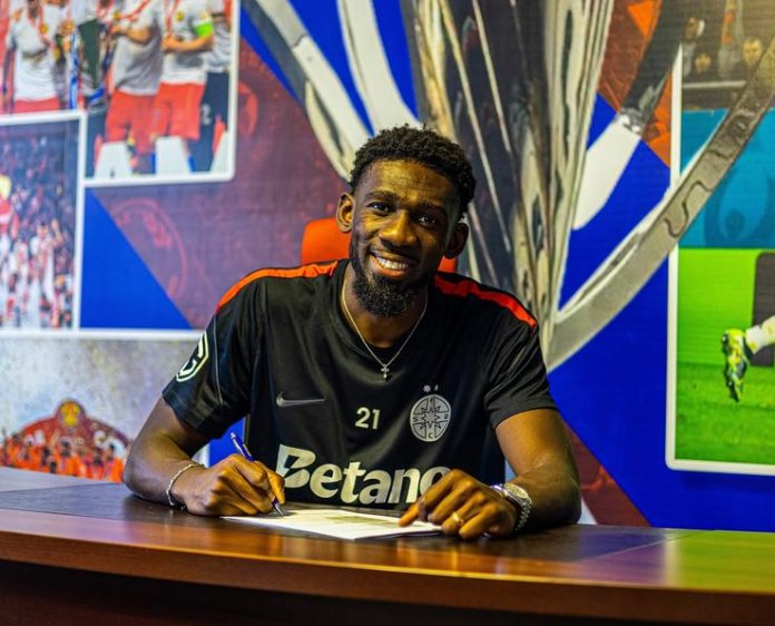A doua schimbare din seara aceasta la FCSB: noul înlocuitor pentru Vlad Chiricheș!