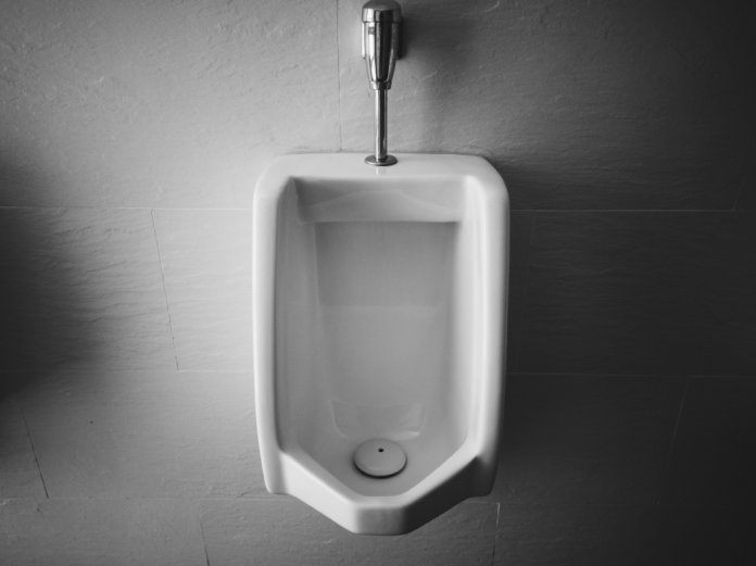 Cum alegi un pisoar pentru baie și când este o alegere practică Cum alegi un pisoar pentru baie și când este o alegere practică