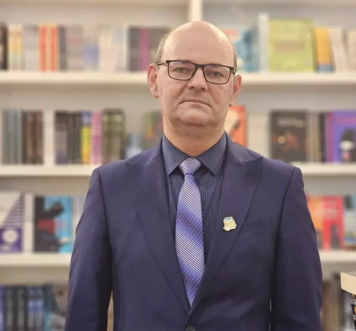 Critici venite din partea părinților referitoare la admiterea suplimentară la liceu: „Meditațiile devin o taxă de protecție educațională” Critici venite din partea părinților referitoare la admiterea suplimentară la liceu: „Meditațiile devin o taxă de protecție educațională”