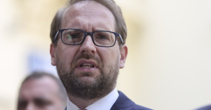 Dominic Fritz: „Mandatul meu de primar se va finaliza în 30 de zile”. Cine va prelua direcția primăriei...