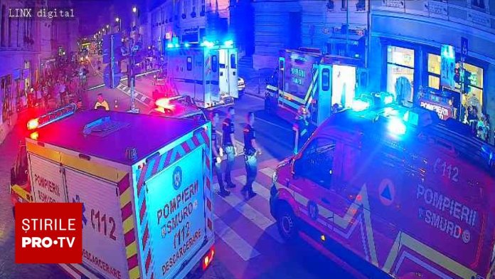 Mașină a pătruns în mulțimea de pietoni de pe trotuar, în centrul Brașovului: doi decedați și numeroși răniți